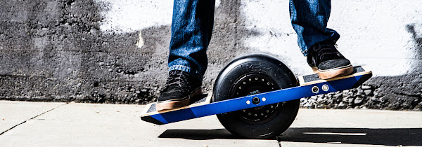 One Wheel 使用示意圖，數位時代翻攝自 One Wheel 官網。