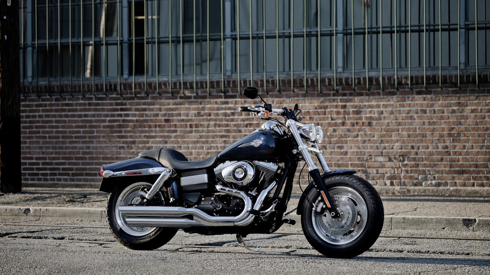 Harley Davidson fat Bob РѕР±РѕРё