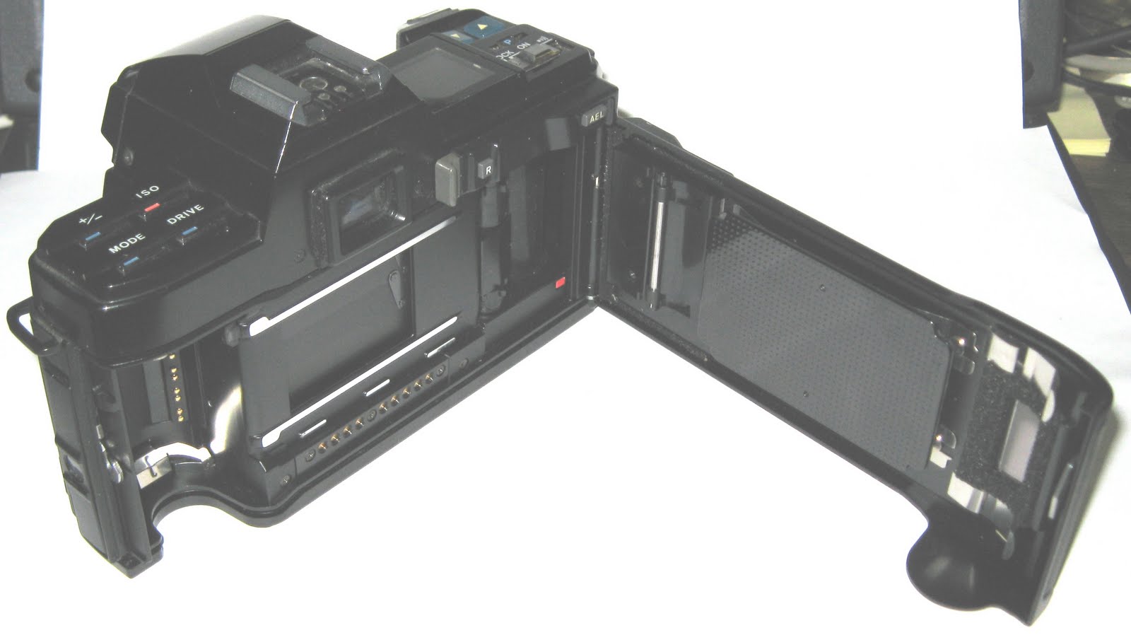 The Chens: The User's Review: Minolta Maxxum 7000, released in 1985