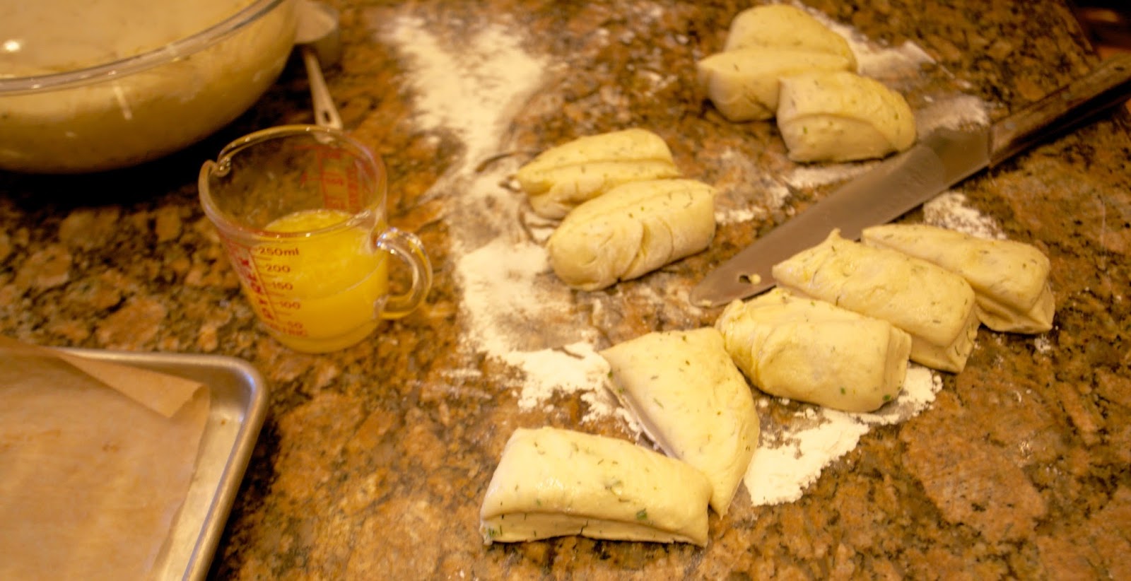 Amish Cottage Cheese Dill Rolls