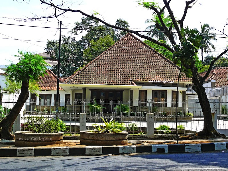 Inspirasi Terbaru 18+ Rumah Jadul Bandung