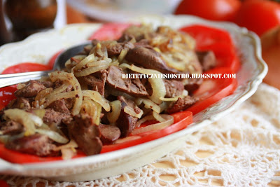 http://dietetyczniesiostro.blogspot.com/2013/01/mieso-aczymy-wyacznie-z-warzywami.html
