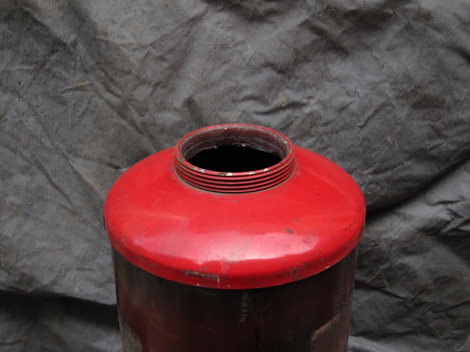 Fire extinguisher wood stove Burning thoughts ( an introduction )