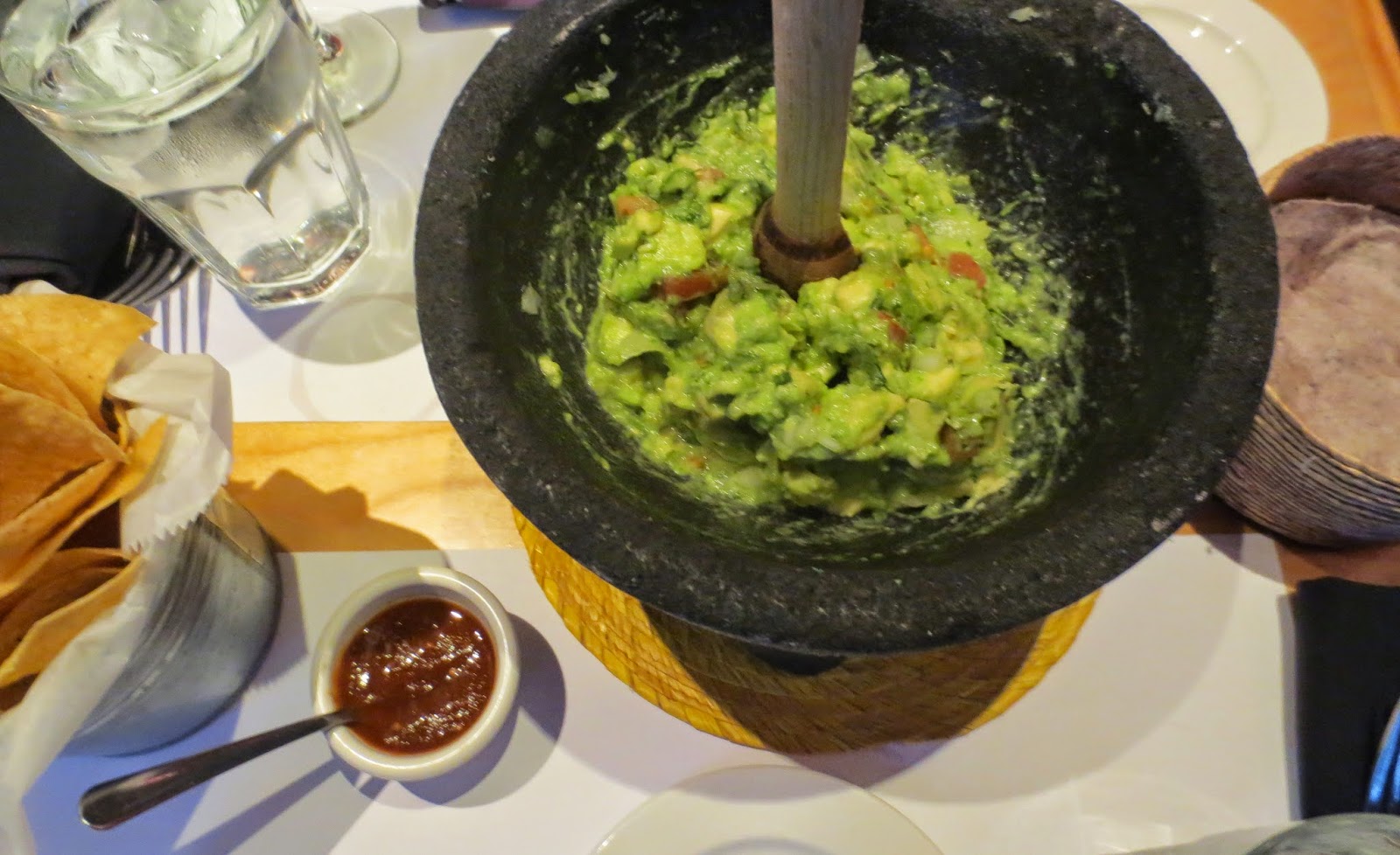 A.W.E.some Food and Drinks Fonda Chelsea