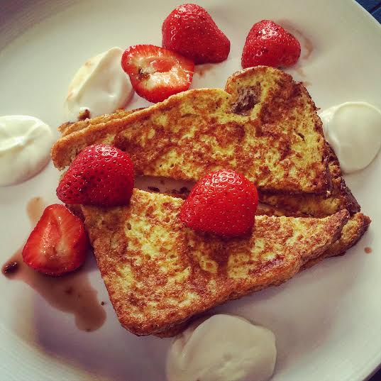 GrubsUp Eggy Bread with Balsamic Strawberries and Greek Yoghurt