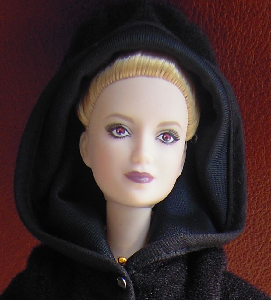 Twilight Family Jane Barbie Doll Now Available! (and My Review)