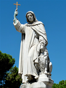 Girolamo Savonarola statue