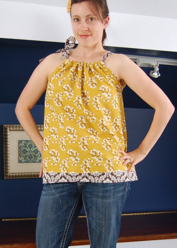 Thar She Sews!: Amelia shirt and a thank you!