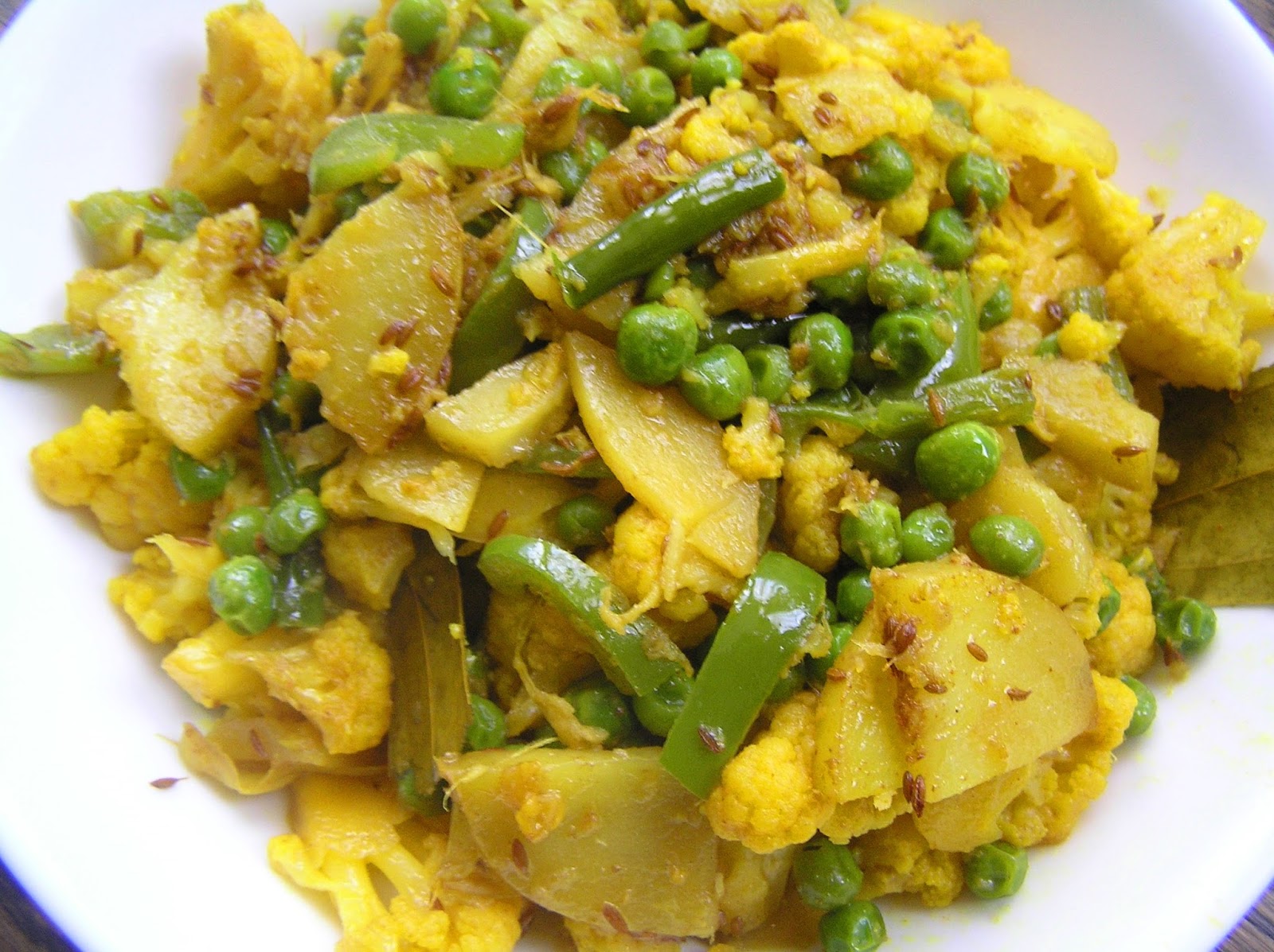 The Melting Pot Cauliflower with Green Bell Pepper