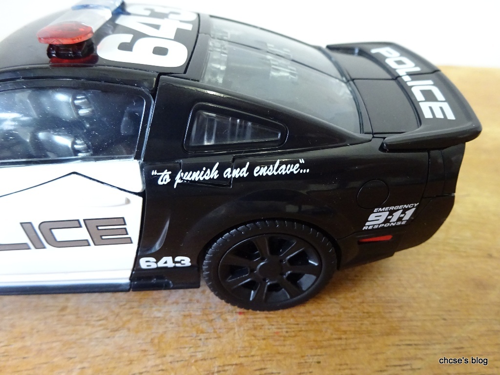 ChCse's blog Toy Review Transformers Masterpiece MPM5 Barricade