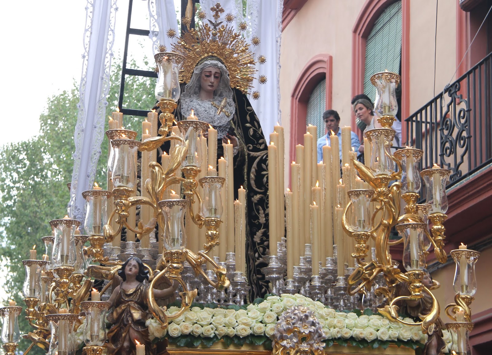 Resultado de imagen de Hermandad Sacramental de María Santísima en su Soledad sevilla ITINERARIO SEMANA SANTA SEVILLA 2018
