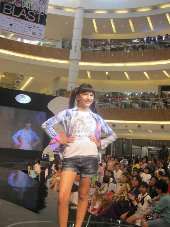 Nada Nur Ilmiah: *Share Foto BeSSaRa & Sharon Sahertian*