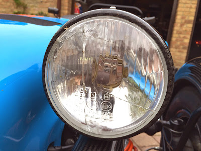 My first 'blat'tle scar - cracked headlight glass