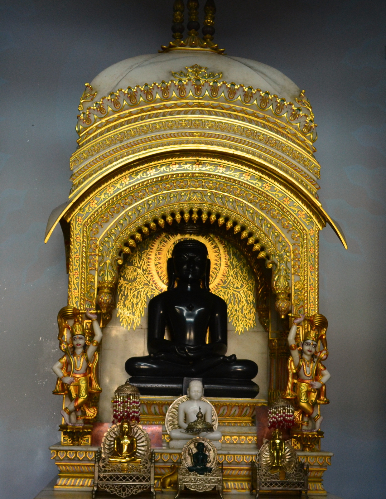 sri-digambar-jain-temple-simhapuri-sarnath-raveesh-kumar