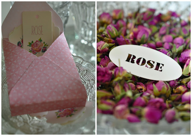 papéterie rose,etiquettes avec des roses