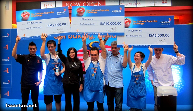 One for the album, winners, judges and Celcom folks