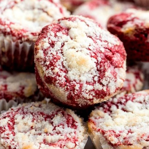 RED VELVET CREAM CHEESE MUFFINS #desserts #cakes