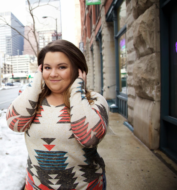 KiKi La'rue, natalie in the city, chicago fashion blogger, plus size fashion blogger, natalie craig, southern style, texas forever, ripped denim, faded denim, forever 21 plus, ankle boots, urban outfits, tribal print, sweaters, plus size fashion, curvy fashionista, fashion,  plus size
