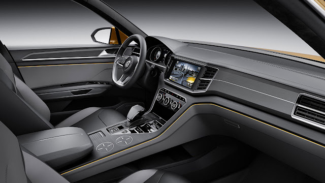 Volkswagen CrossBlue Coupé SUV Concept interior