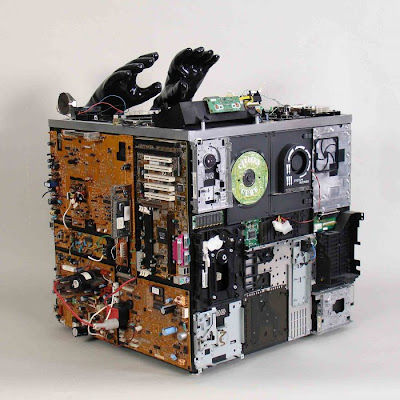 Arte con computadoras recicladas