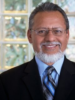 Dr. Santos Cortez