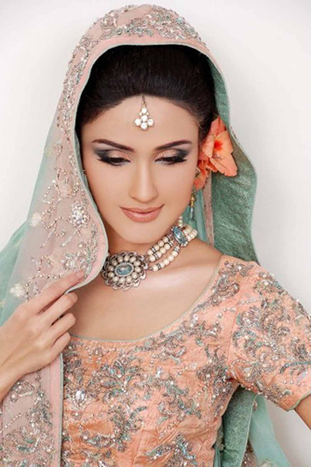 Mehndi Designs World Pakistani Indian Arabian Latest Mehndi Designs latest-pakistani-bridal-dresses-with-prices-in-lahore-biseonline-pk