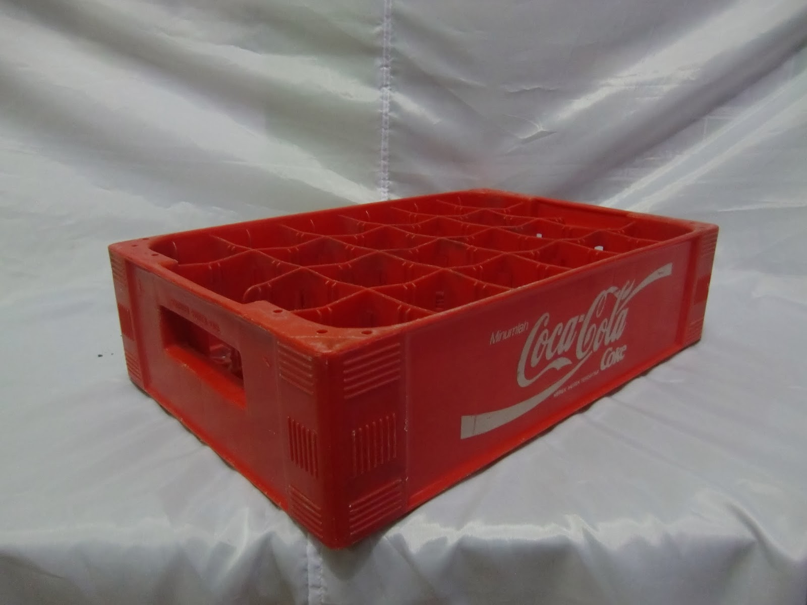 krat-merah-botol-coca-cola-coke