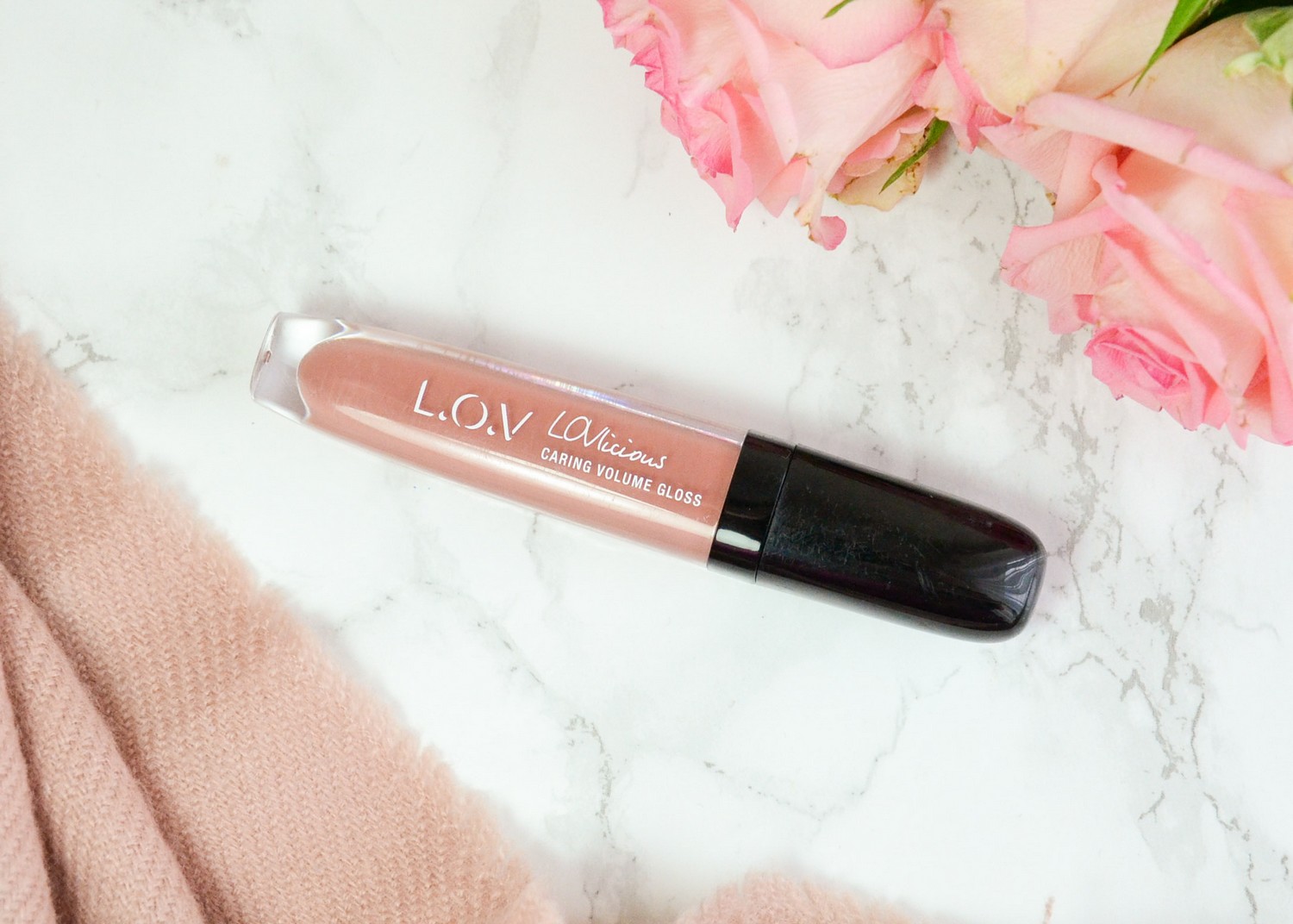 Blogger Mail from L.O.V Cosmetics | LOVlicious Caring Volume Gloss N.100 Mystic Sand