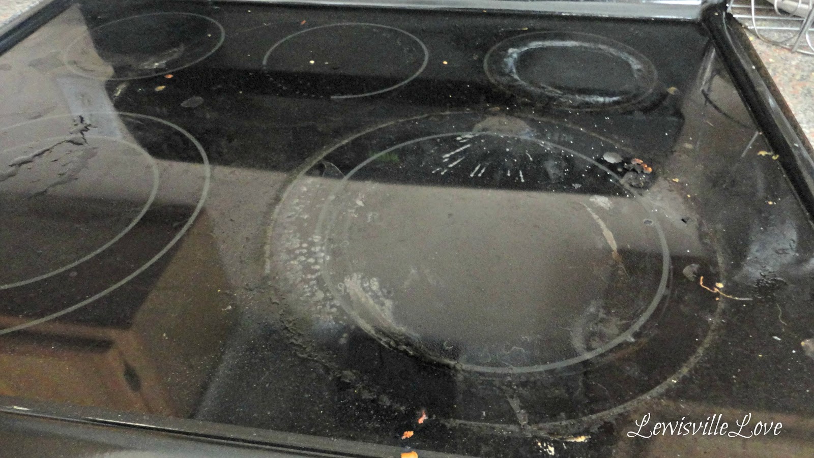 How to clean a glass top stove