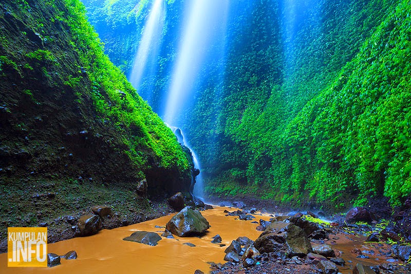 AIR TERJUN MADAKARIPURA - Mediatama Sumedang
