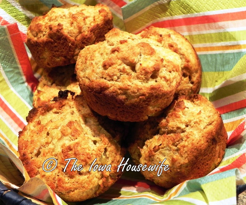 The Iowa Housewife Whole Wheat Pineapple Muffins