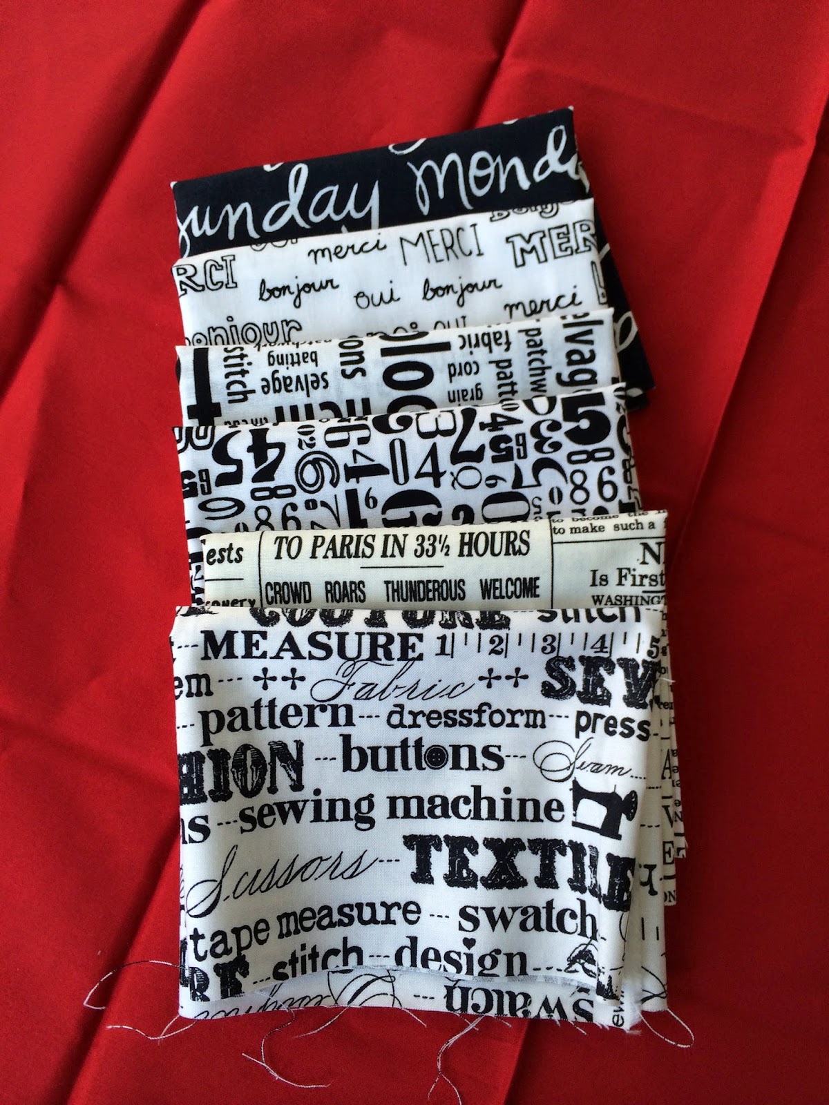 Modern Quilt Relish Des Moines Modern Quilt Group Challenge Charm modern-quilt-relish-des-moines-modern-quilt-group-challenge-charm