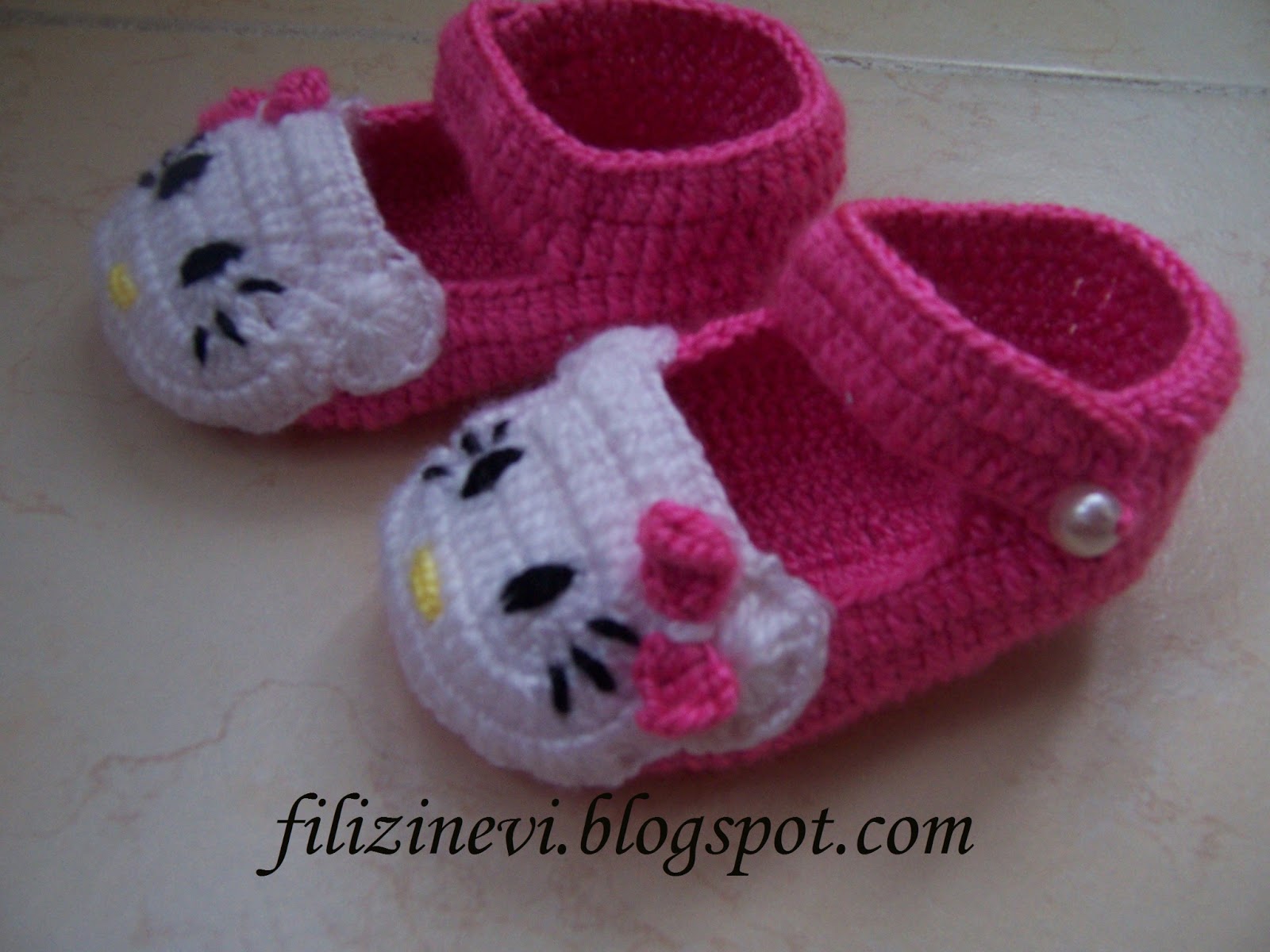 FİLİZ�İN EVİ HELLO KİTTY�Lİ BEBEK PATİĞİ