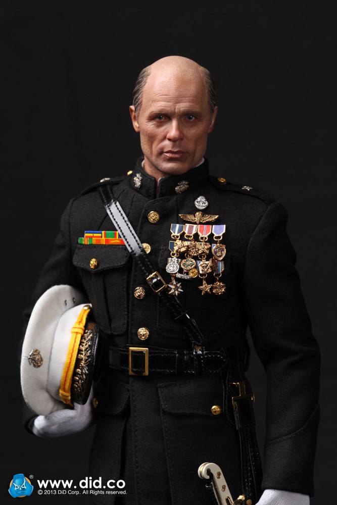 Brigadier General Frank 1/6 Scale Medal Necklace DID Action Figures 