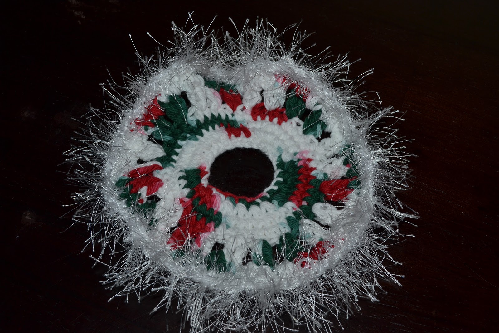 crafttacular-crocheted-skirt-for-elf-on-the-shelf