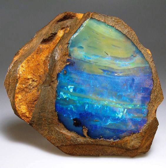 Why is Australian opal Unique?