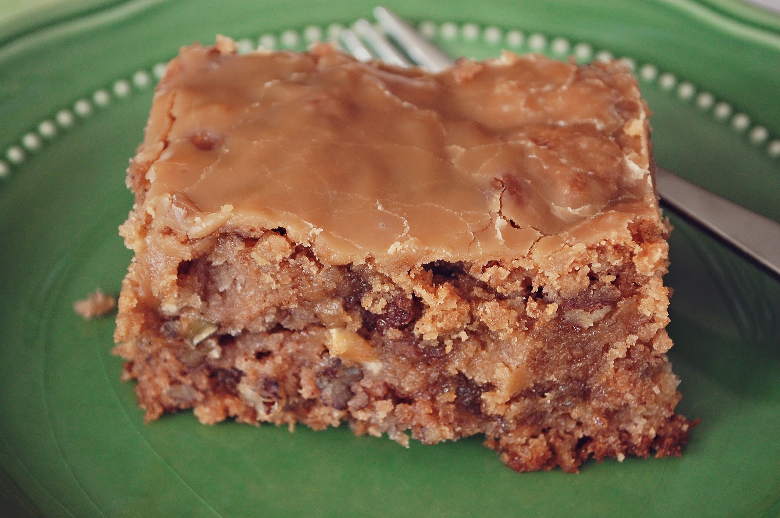 Easy Apple Cake With Brown Sugar Glaze Easy Apple Cake With Brown Sugar Glaze