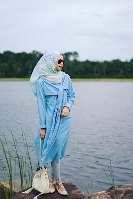 Foto Cewek Model  hijab tahun 70 an celana jenas