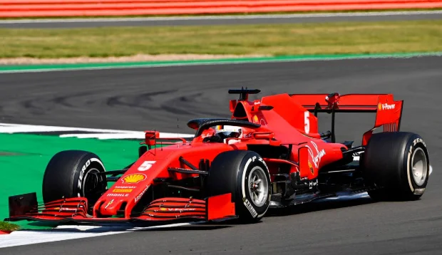 Sebastian Vettel nel gran premio del 70° anniversario 2020