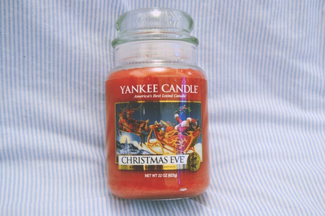 Christmas Yankee Candles - Hannah Vickers