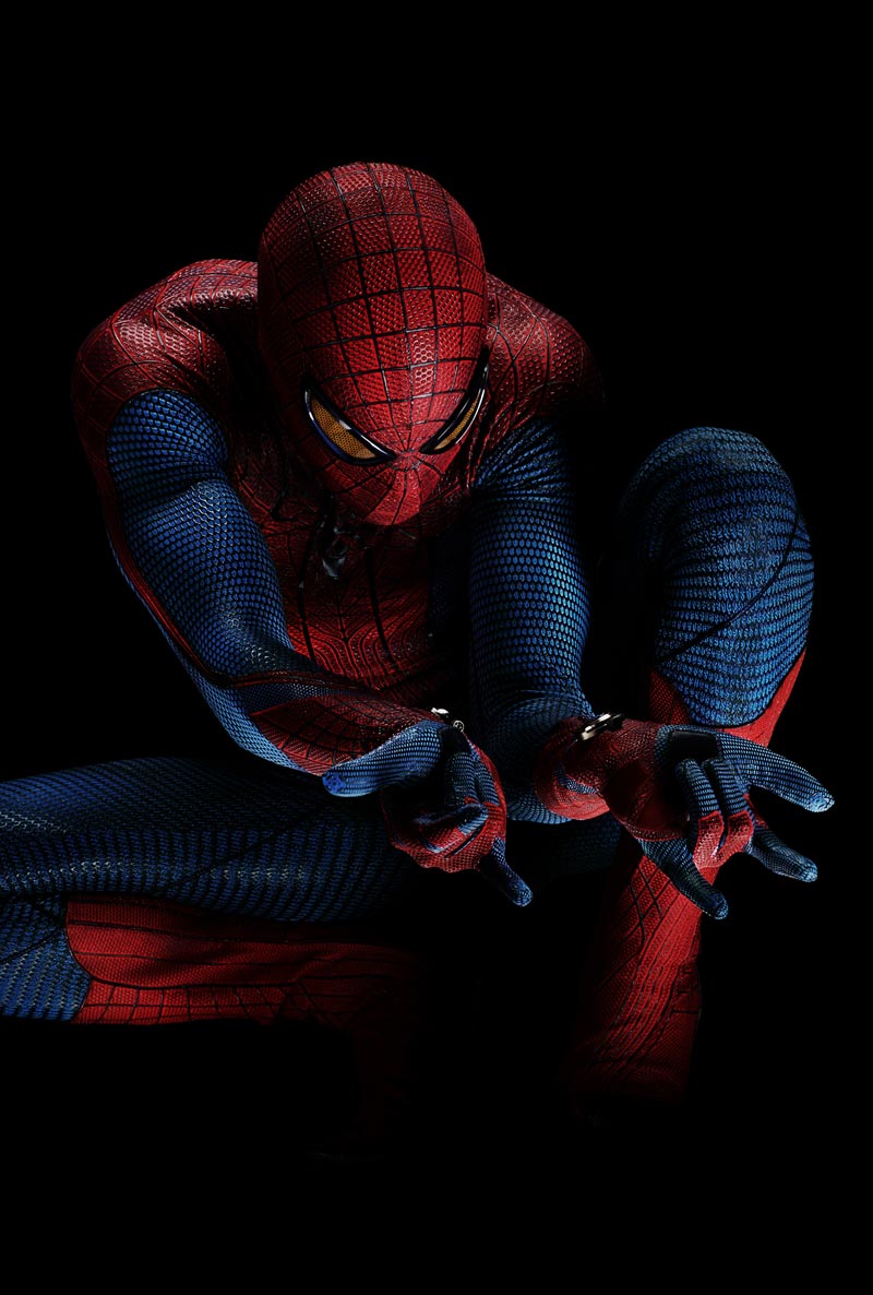 spider man suit amazing teaser garfield andrew wearing network social will