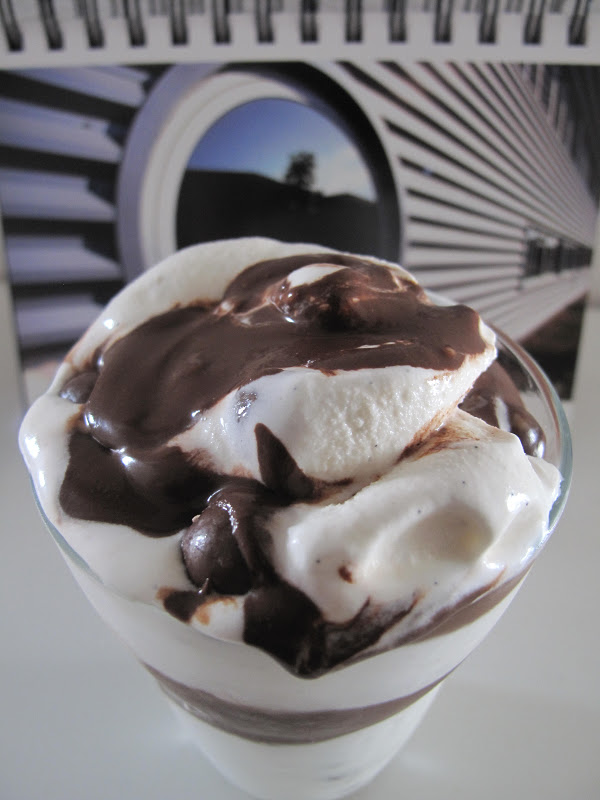 Gourmandises HomeCooked Dessert Mac Flurry Maison,