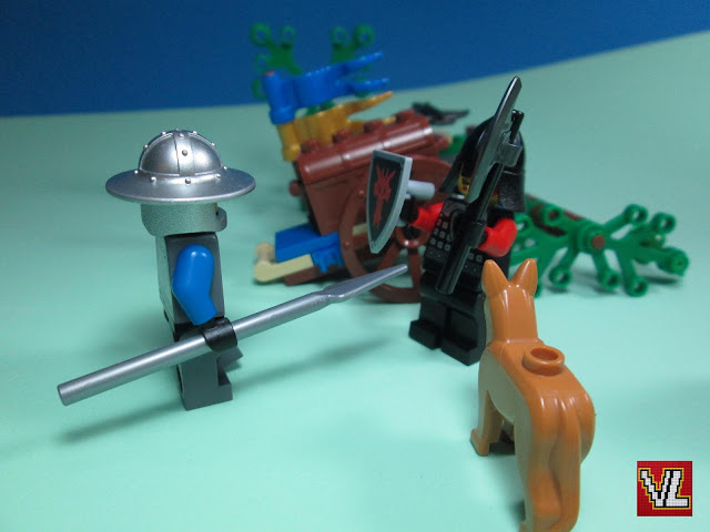 Momentos quotidianos recriados com peças LEGO e minifiguras