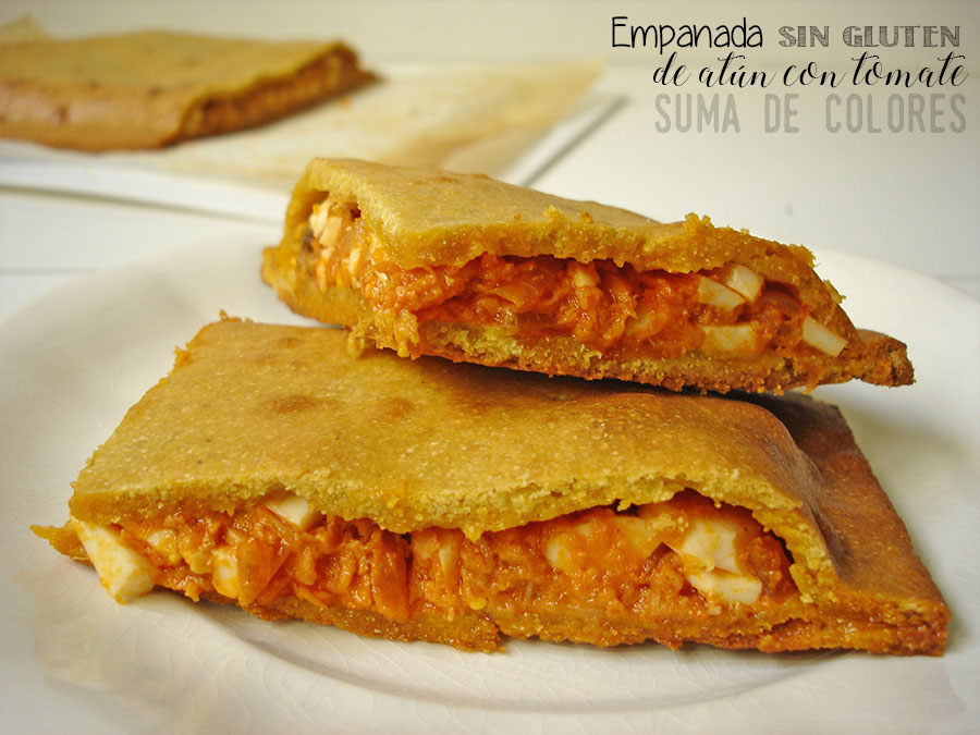 Suma de Colores: Empanada de harina de garbanzo con atún y tomate