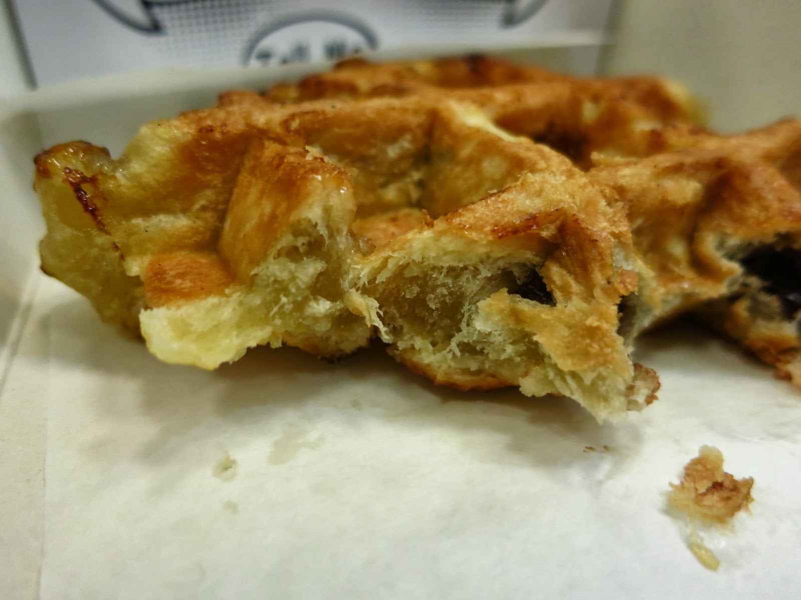 jj......life of an ordinary WAFFFLE!soho chewy type waffle