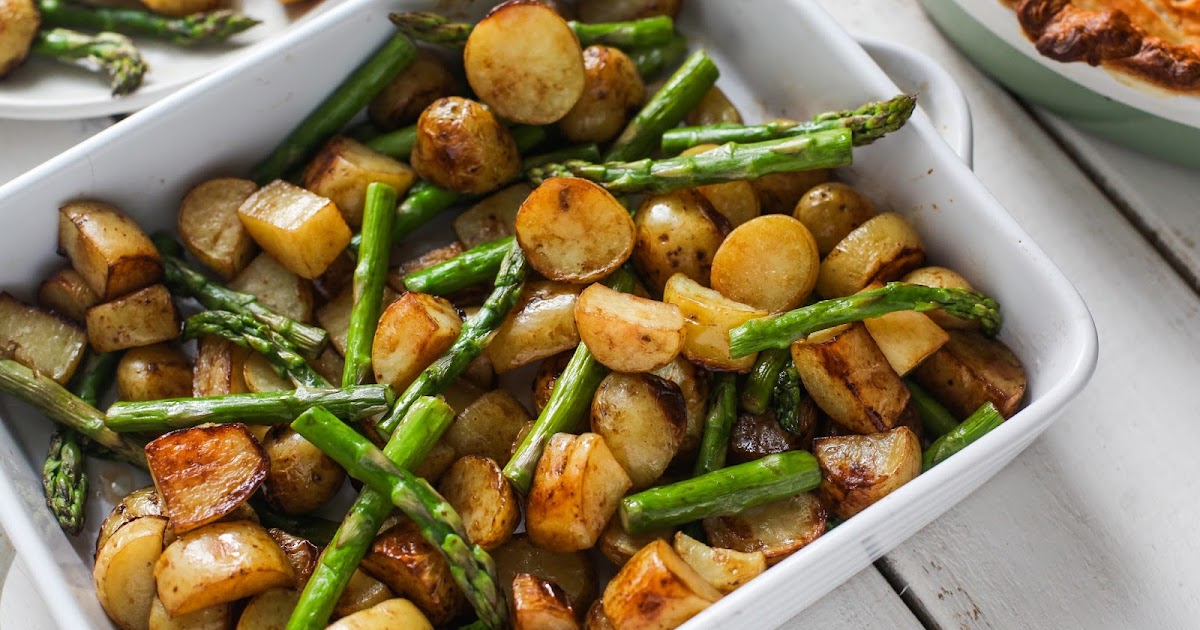 Balsamic Roasted New Potatoes with Asparagus