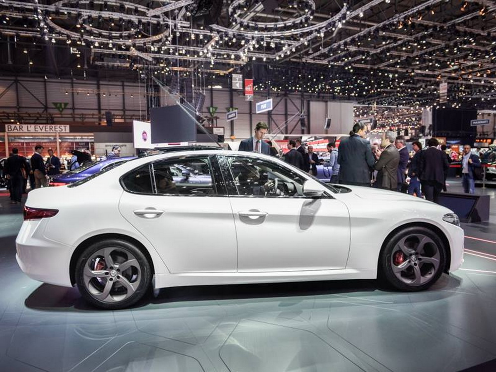 Alfa Romeo Giulia Quadrifoglio >> Alfa Romeo Giulia To Get More Engines, Manual Petrol ... Alfa Romeo Giulia Quadrifoglio >> Alfa Romeo Giulia To Get More Engines, Manual Petrol ...