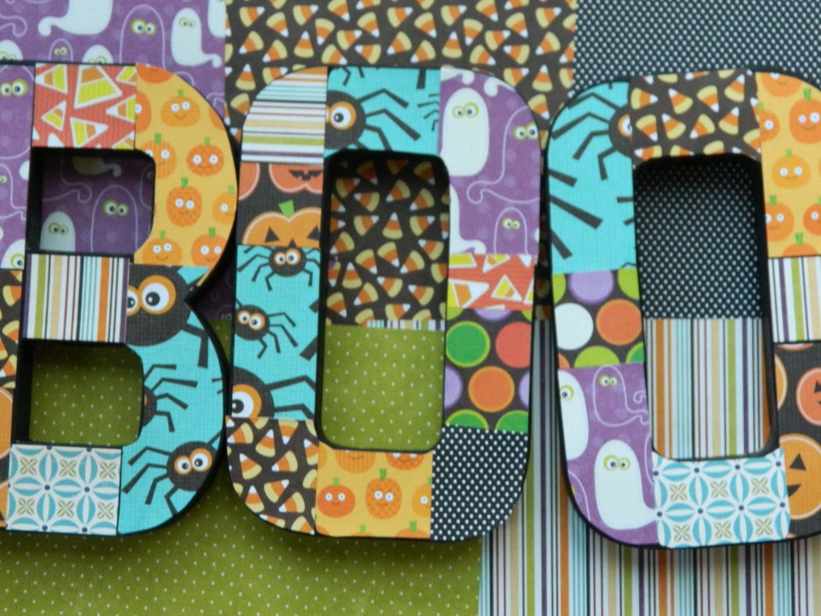 the vintage umbrella: Boo letters