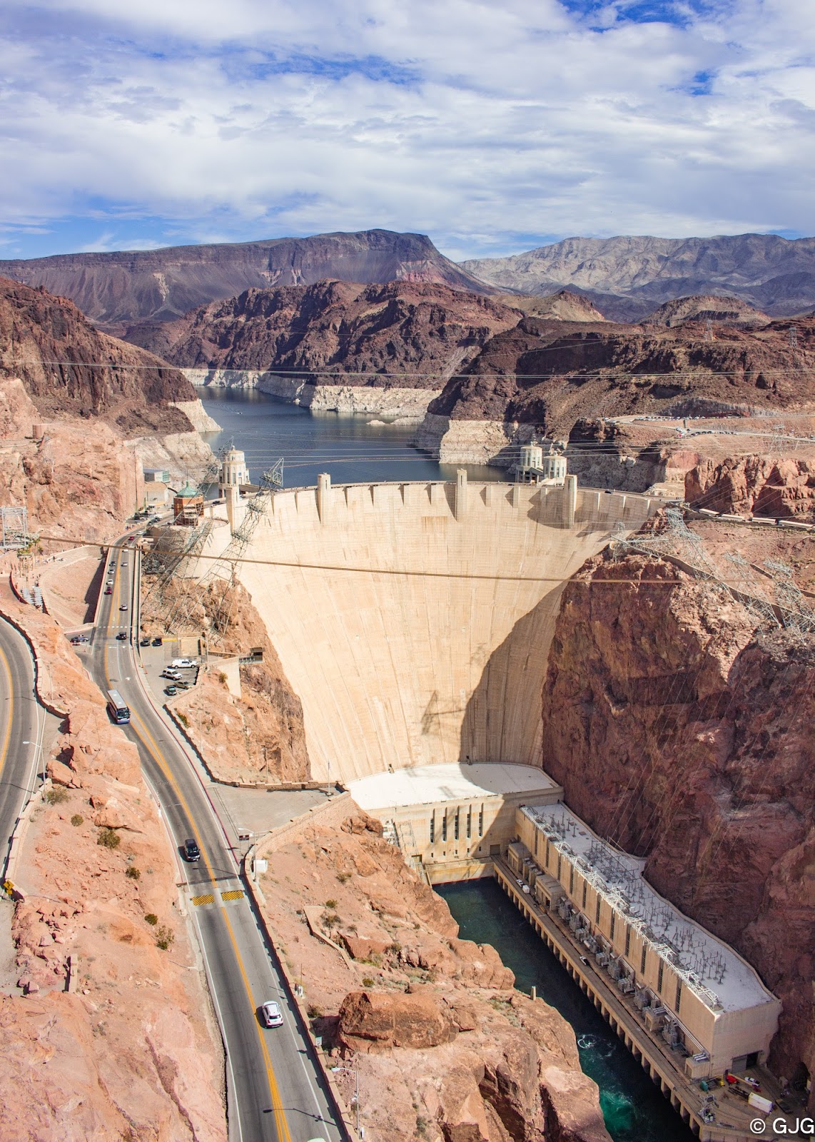The Hoover Dam: Places to See in Nevada, USA