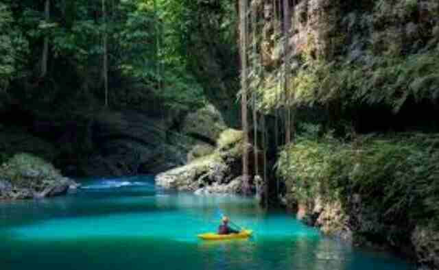 Referensi Paket Wisata Green Canyon Untuk 2 Orang Di Pangandaran, Jawa Barat